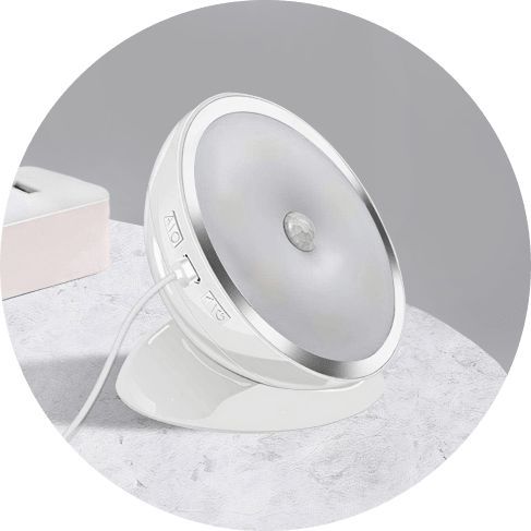 SpinGlow Rotating LED Lamp